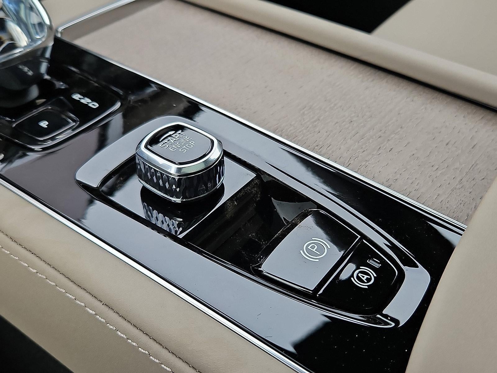 2026 Volvo XC90 B6 AWD Plus 7-Seater