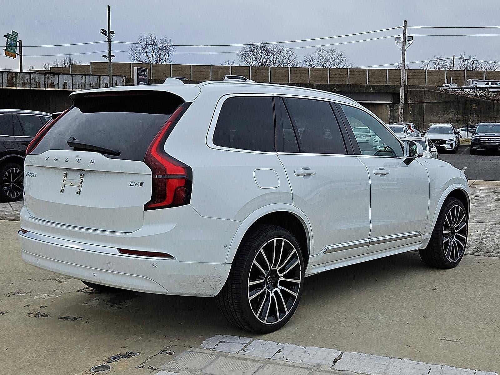 2026 Volvo XC90 B6 AWD Plus 7-Seater