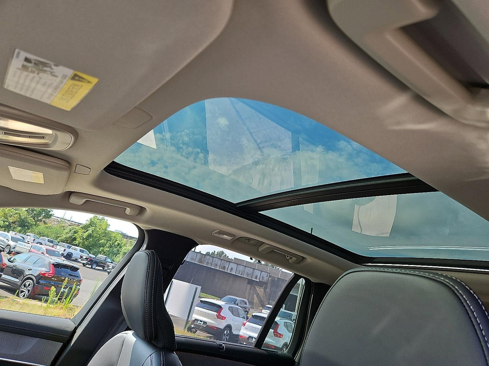 2026 Volvo XC90 B6 AWD Ultra 7-Seater