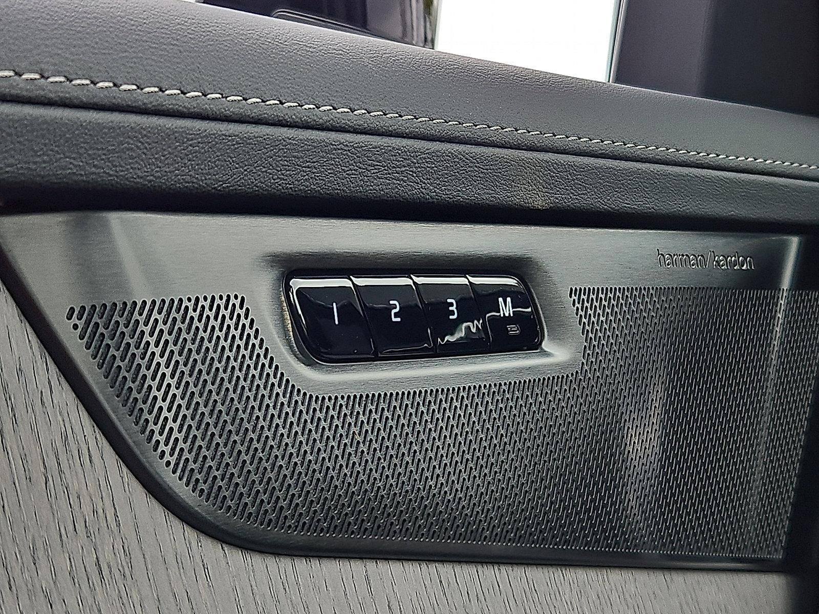 2026 Volvo XC90 B6 AWD Ultra 7-Seater