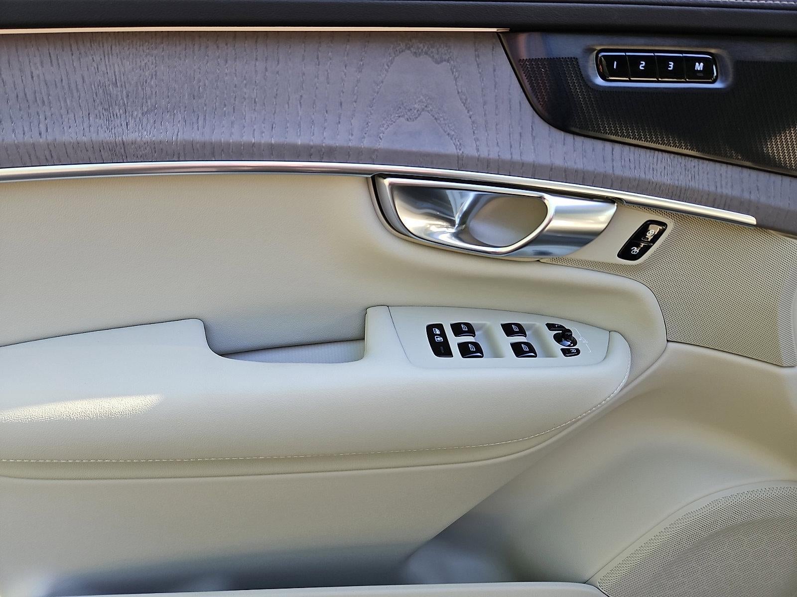 2026 Volvo XC90 B6 AWD Ultra 7-Seater