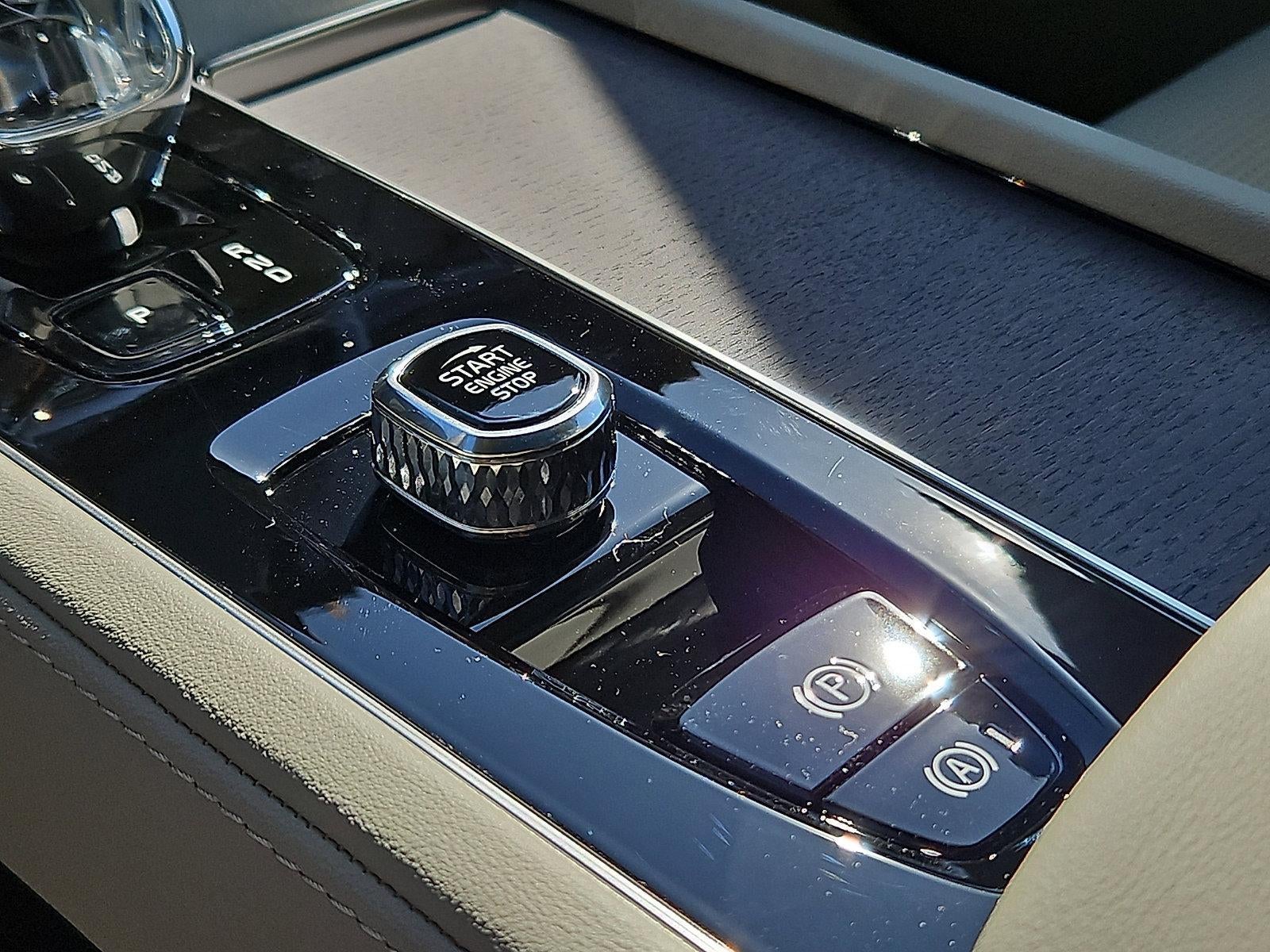 2026 Volvo XC90 B6 AWD Ultra 7-Seater