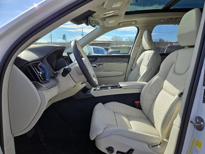 2026 Volvo XC90 B6 AWD Ultra 7-Seater