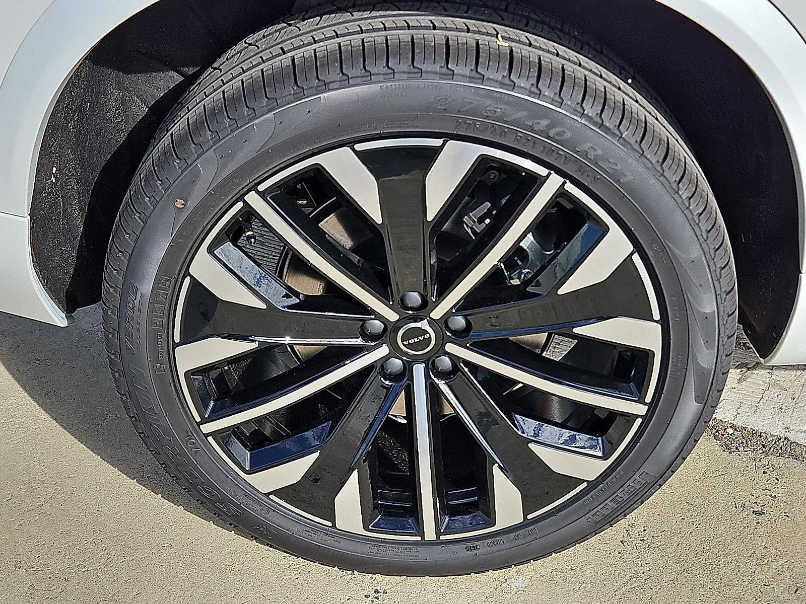 2026 Volvo XC90 B6 AWD Ultra 7-Seater