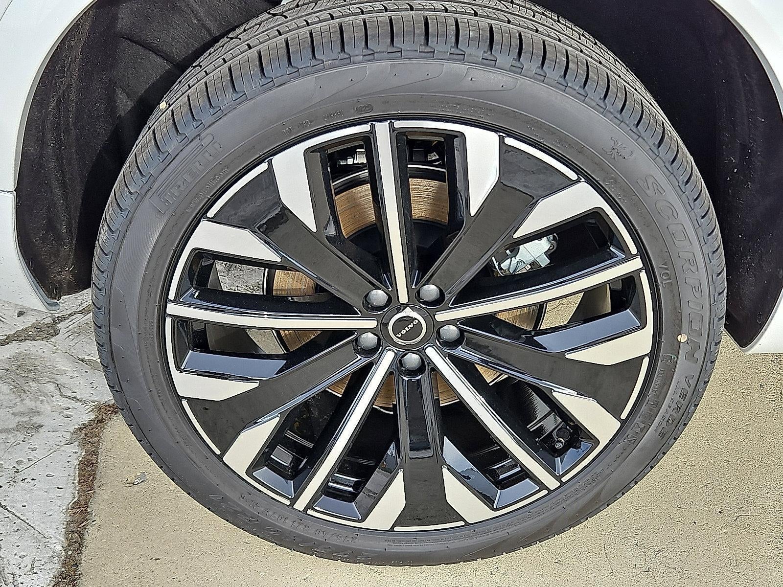 2026 Volvo XC90 B6 AWD Ultra 7-Seater