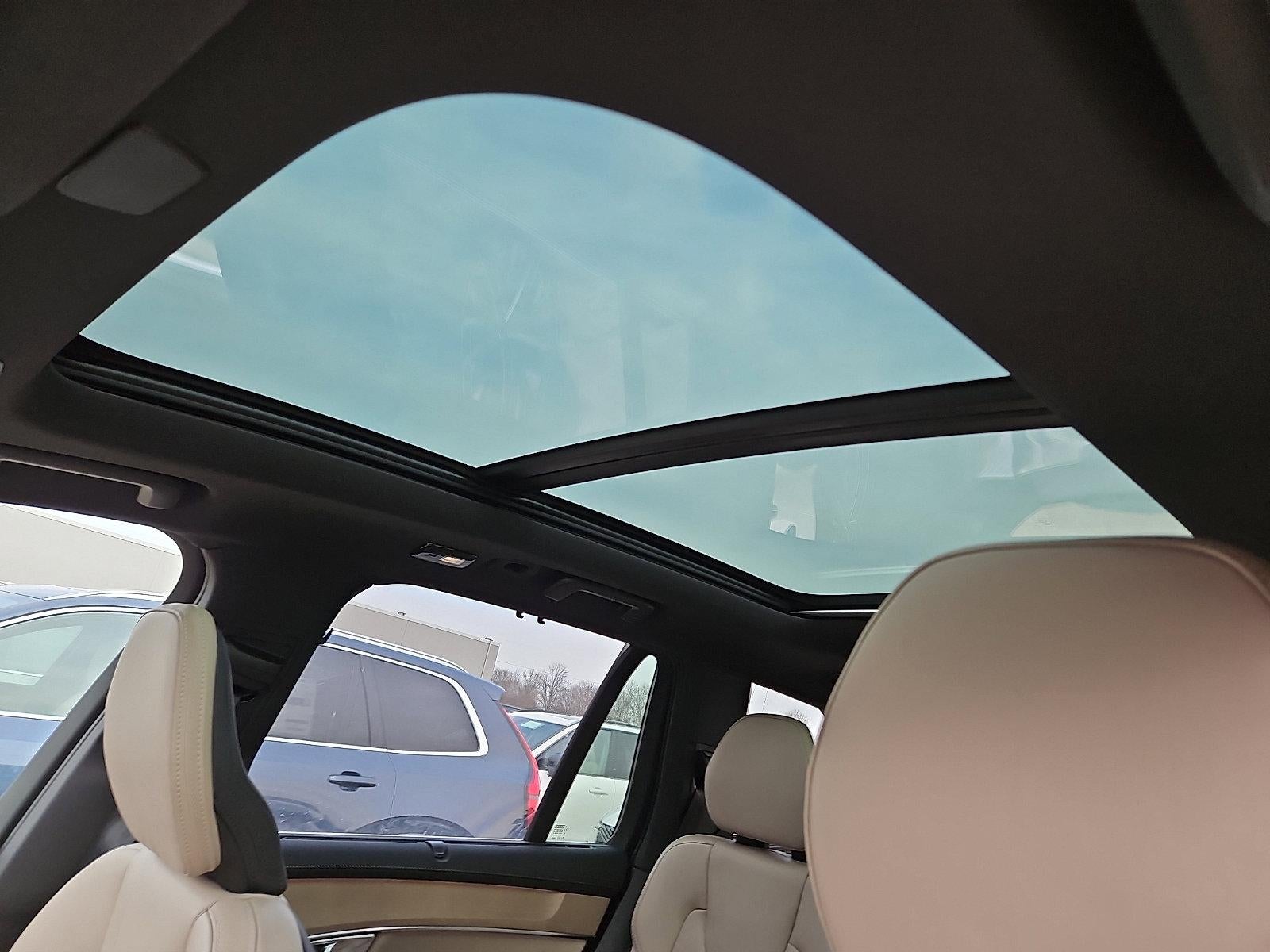 2026 Volvo XC90 B6 AWD Ultra 7-Seater