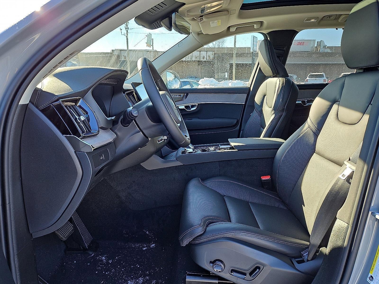 2026 Volvo XC90 B6 AWD Ultra 7-Seater