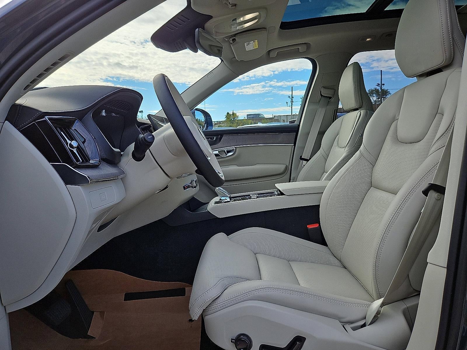 2026 Volvo XC90 B6 AWD Ultra 7-Seater