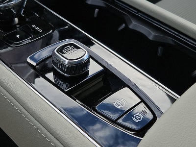 2026 Volvo XC90 B6 AWD Ultra 7-Seater