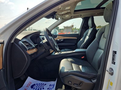 2025 Volvo XC90 B6 AWD Core 7-Seater