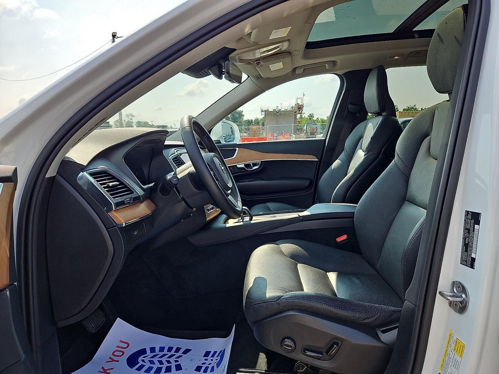 2025 Volvo XC90 B6 AWD Core 7-Seater