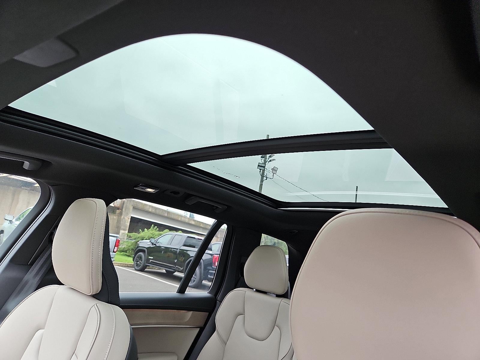 2026 Volvo XC90 B6 AWD Core 7-Seater