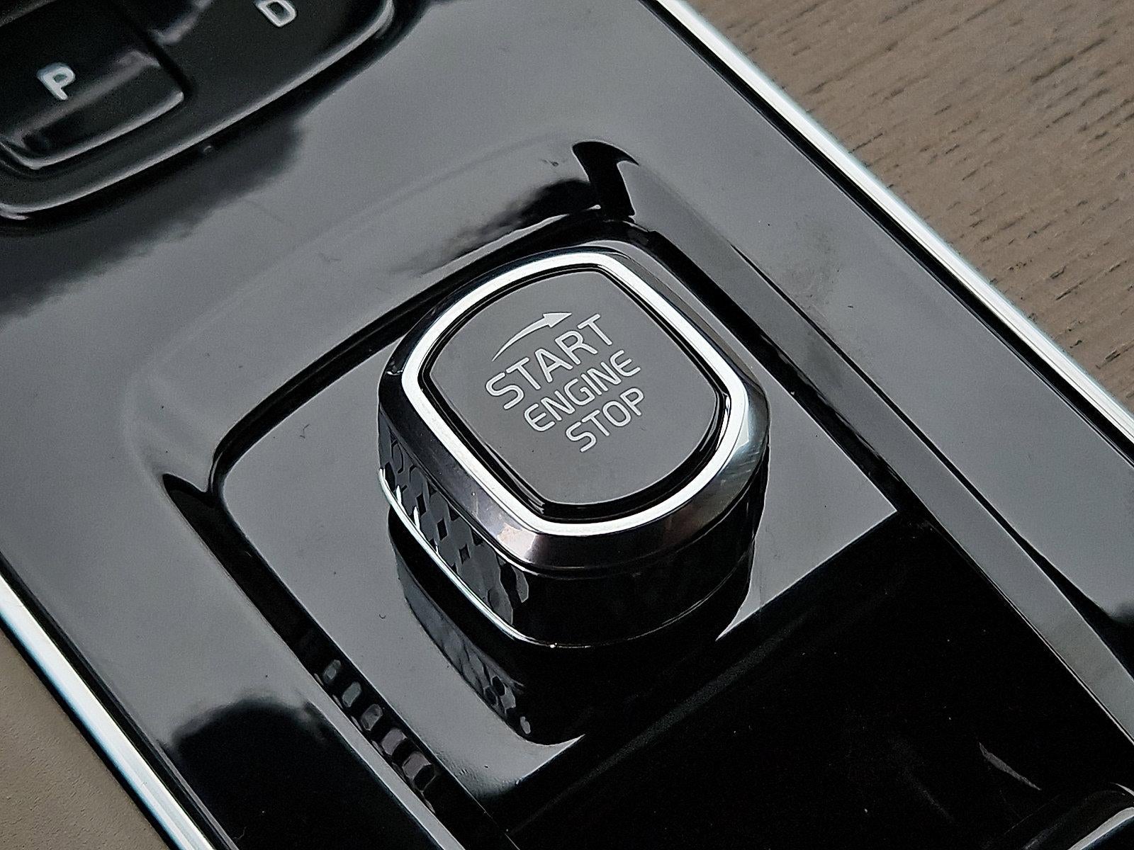 2026 Volvo XC90 B6 AWD Core 7-Seater