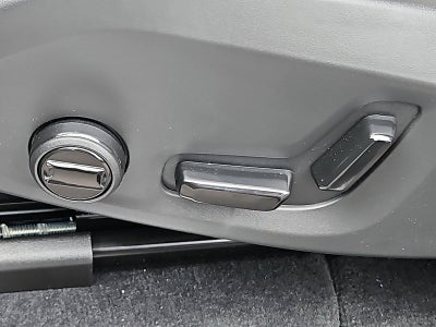 2026 Volvo XC90 B6 AWD Core 7-Seater