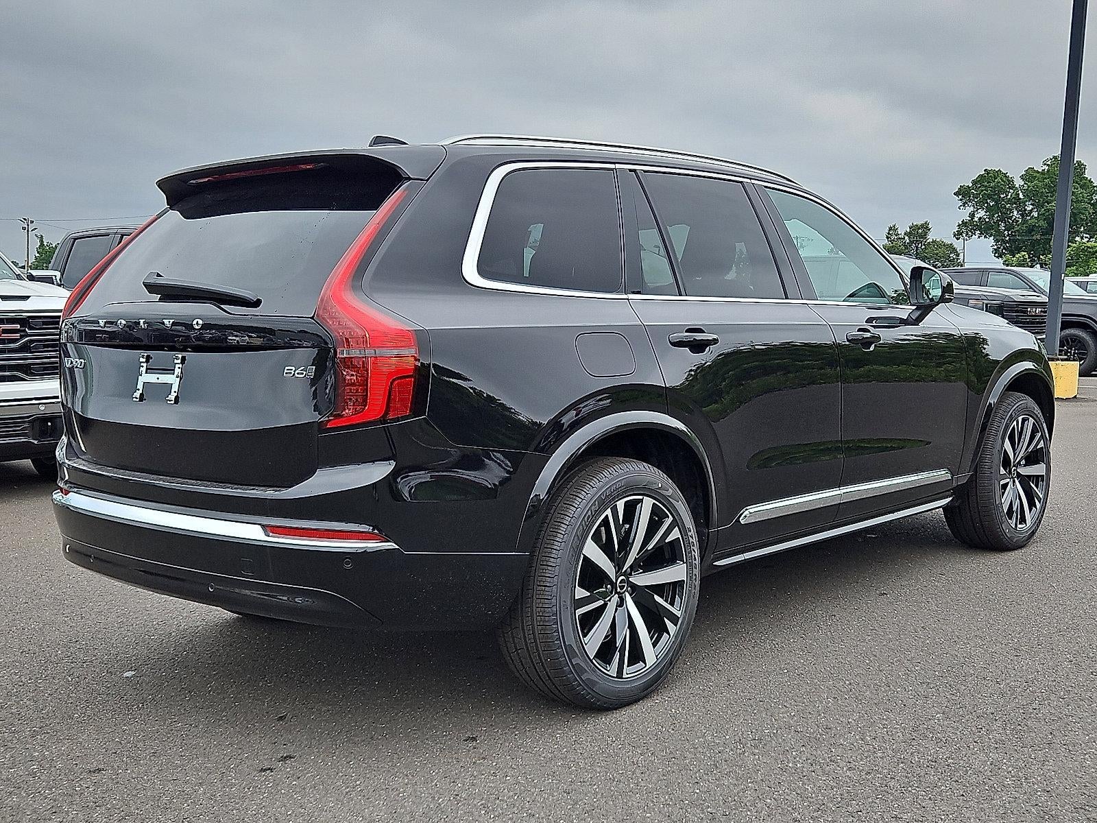 2026 Volvo XC90 B6 AWD Core 7-Seater