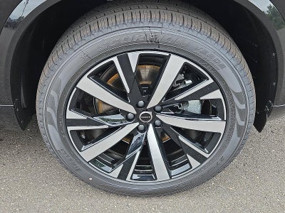 2026 Volvo XC90 B6 AWD Core 7-Seater