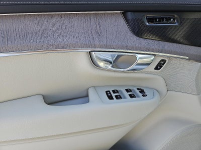 2026 Volvo XC90 B6 AWD Ultra Dark Theme 7-Seater