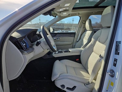 2026 Volvo XC90 B6 AWD Ultra Dark Theme 7-Seater