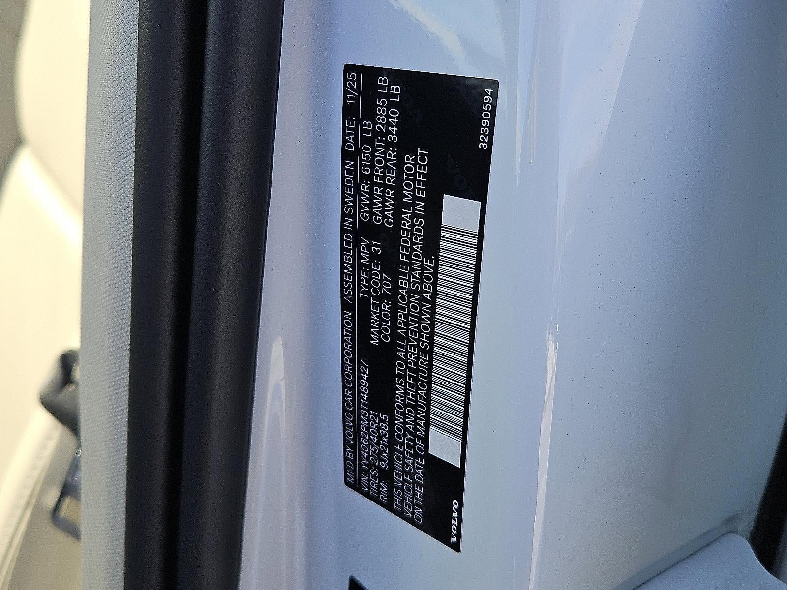 2026 Volvo XC90 B6 AWD Ultra Dark Theme 7-Seater