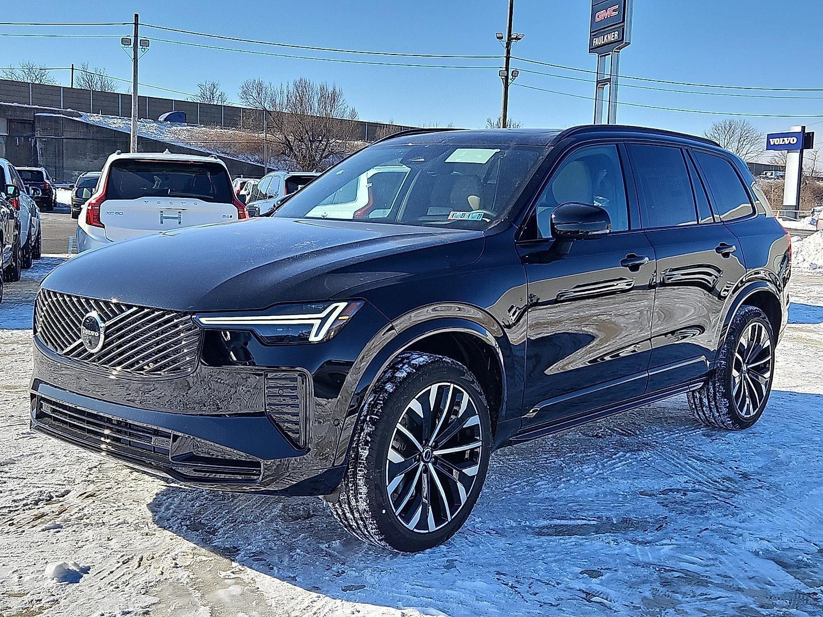 2026 Volvo XC90 B6 AWD Ultra Dark Theme 7-Seater