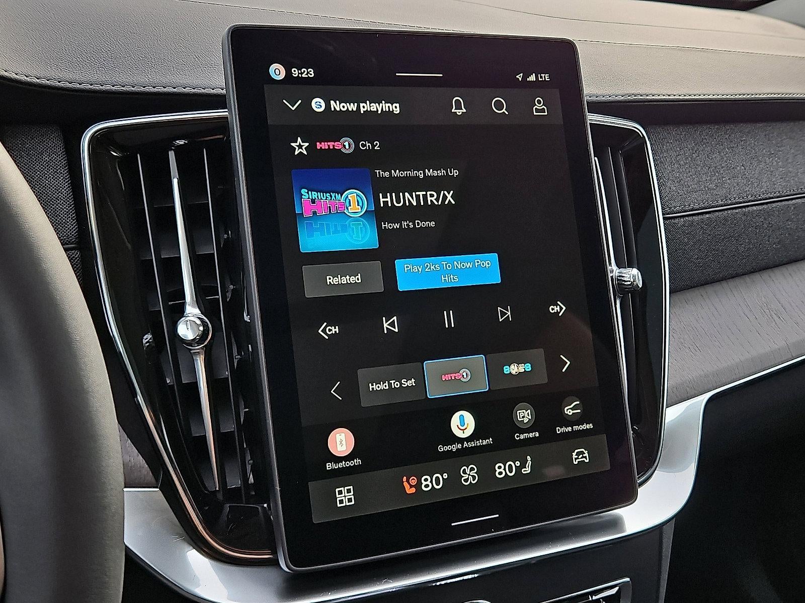 2026 Volvo XC90 B6 AWD Ultra Dark Theme 7-Seater