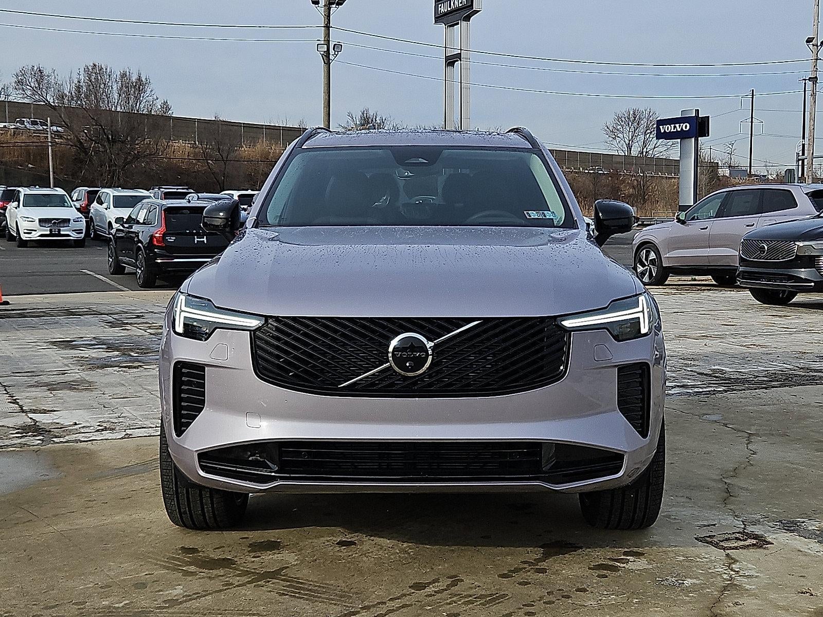 2026 Volvo XC90 B6 AWD Ultra Dark Theme 7-Seater