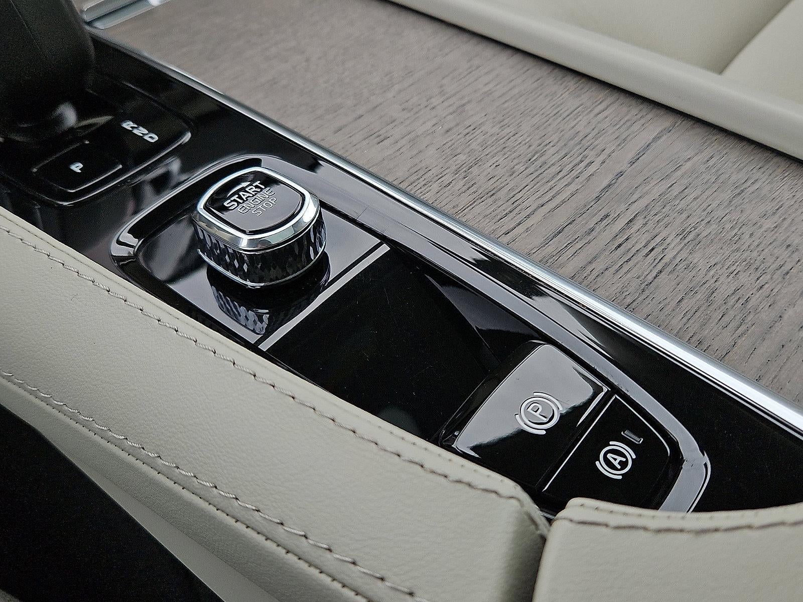 2023 Volvo XC90 B6 AWD Plus 7P