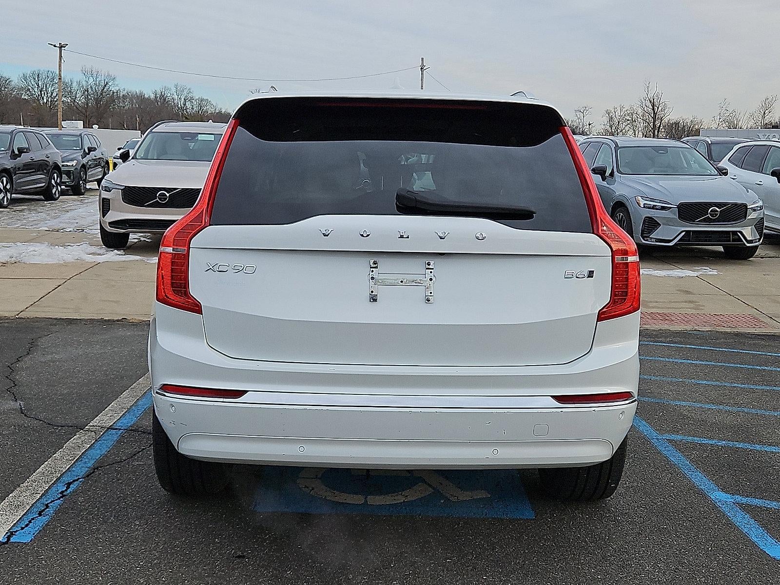 2023 Volvo XC90 B6 AWD Plus 7P