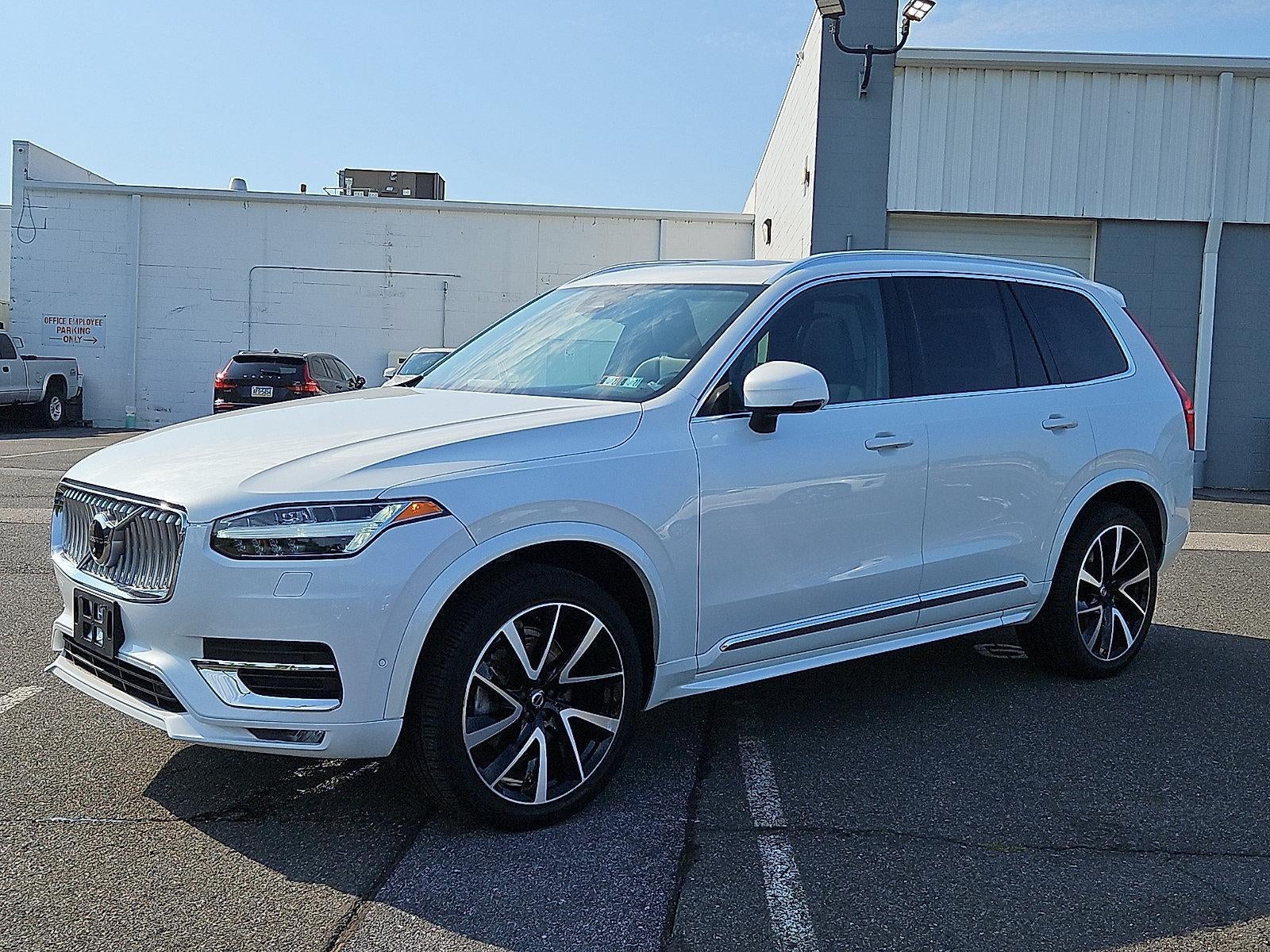 2023 Volvo XC90 B6 AWD Plus 7P