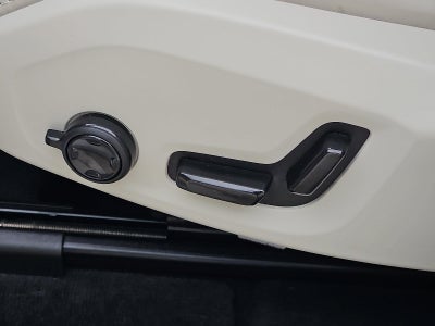 2023 Volvo XC60 B6 AWD Ultimate Bright Theme