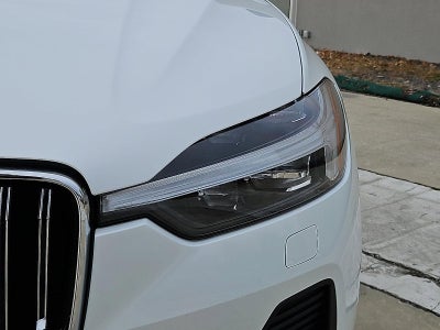 2023 Volvo XC60 B6 AWD Ultimate Bright Theme
