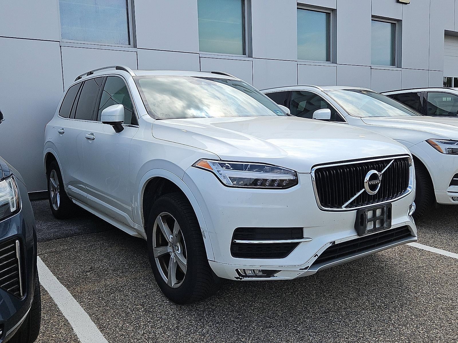 2018 Volvo XC90 T5 AWD 7-Passenger Momentum