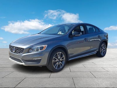 2017 Volvo S60 Cross Country T5 AWD