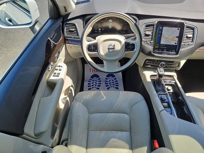 2019 Volvo XC90 T6 AWD Momentum