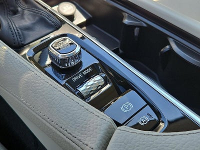 2019 Volvo XC90 T6 AWD Momentum