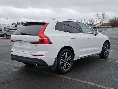 2020 Volvo XC60 T6 AWD Momentum