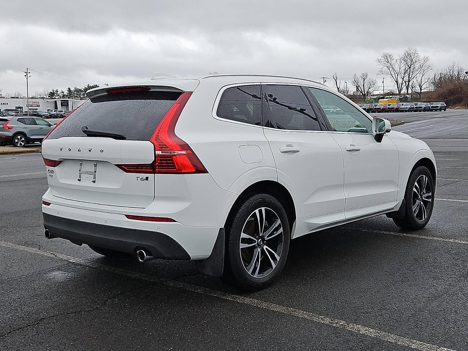 2020 Volvo XC60 T6 AWD Momentum