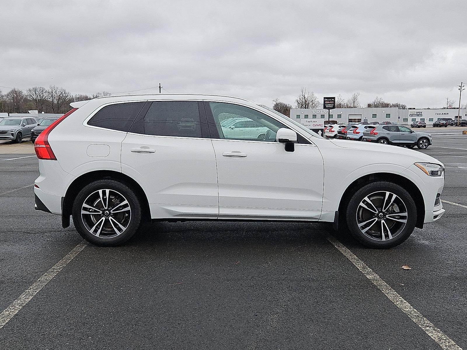 2020 Volvo XC60 T6 AWD Momentum