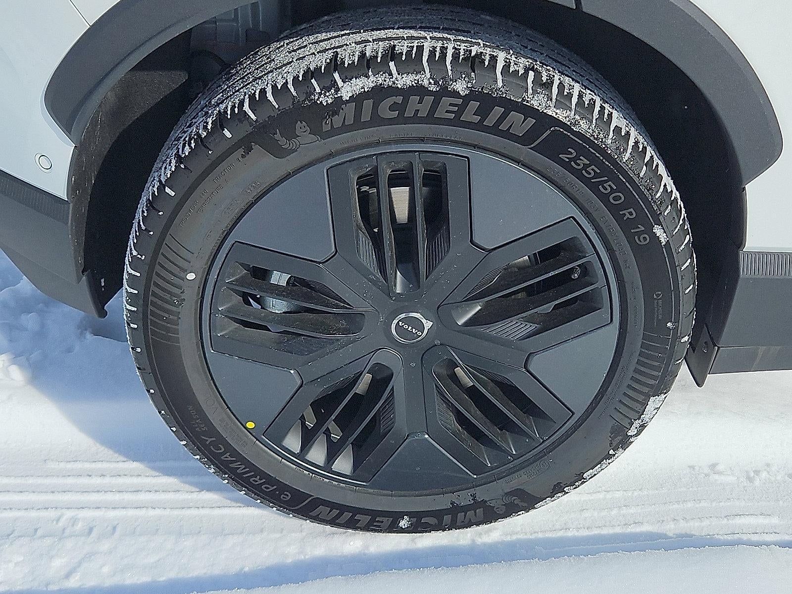 2026 Volvo EX30 Twin Motor AWD Cross Country Ultra