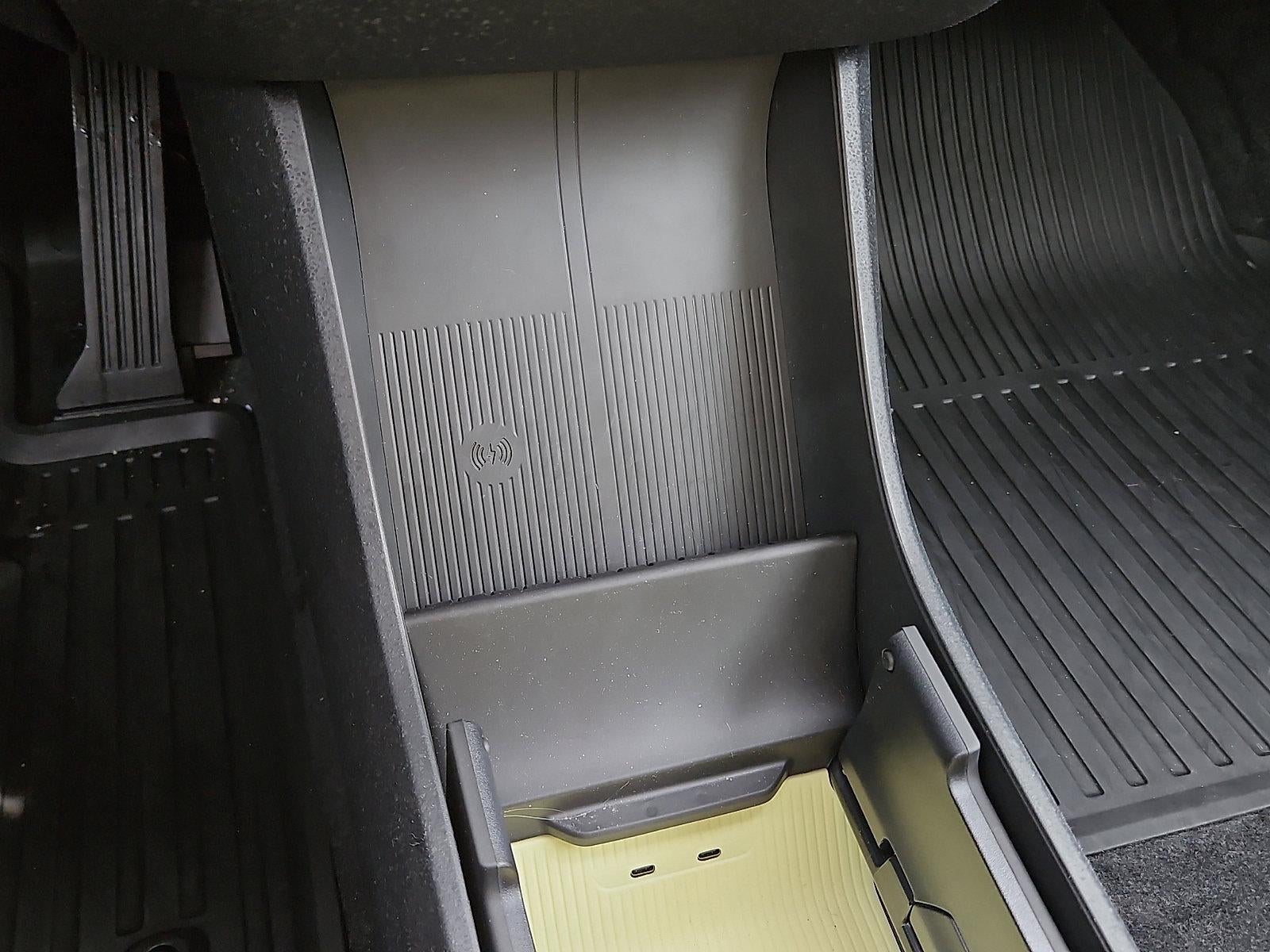 2026 Volvo EX30 Twin Motor AWD Cross Country Ultra