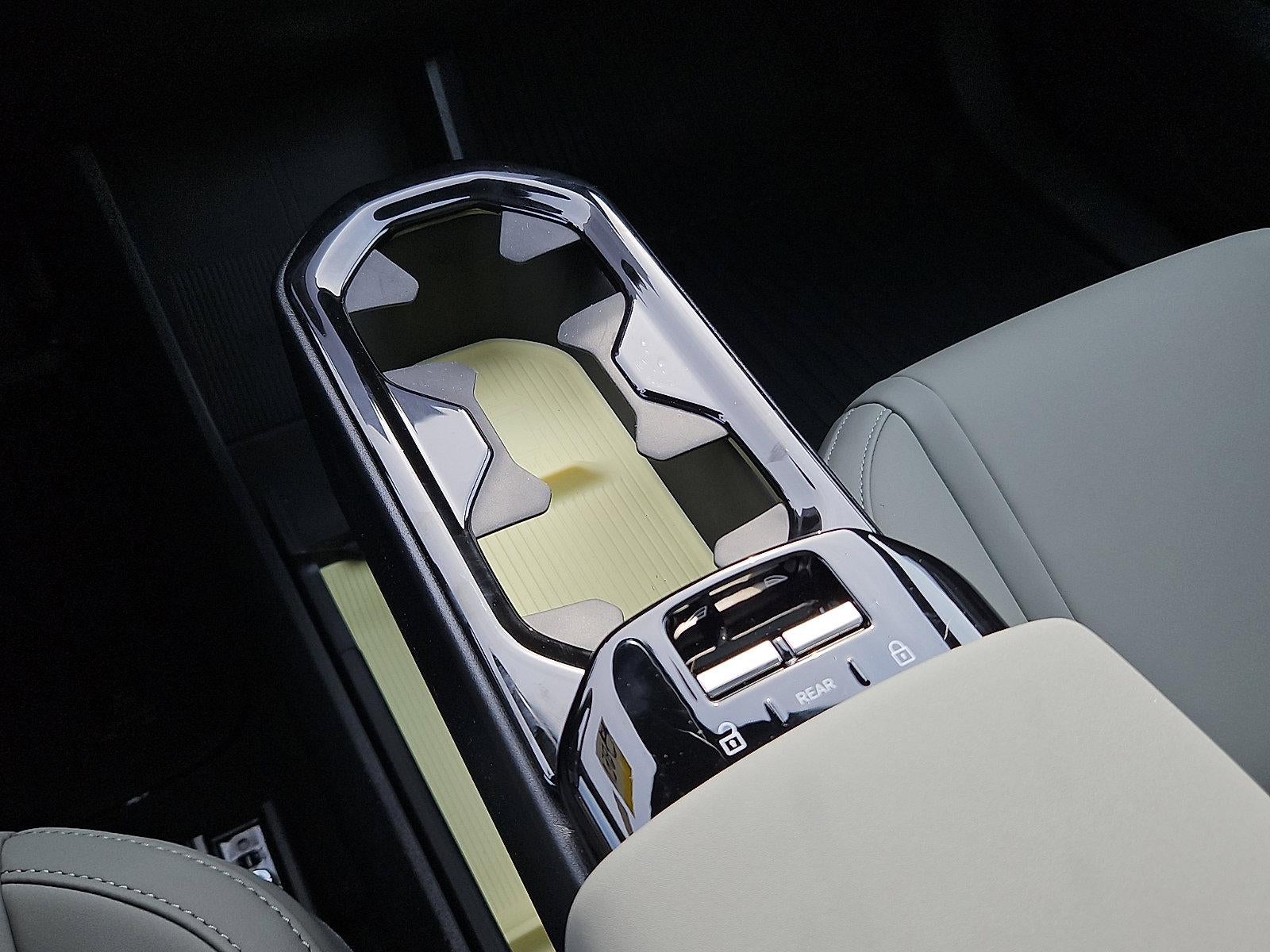 2026 Volvo EX30 Twin Motor AWD Cross Country Ultra