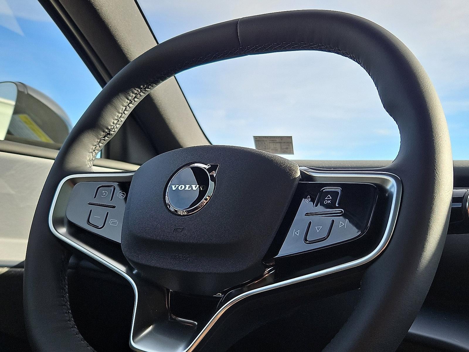 2026 Volvo EX30 Twin Motor AWD Plus