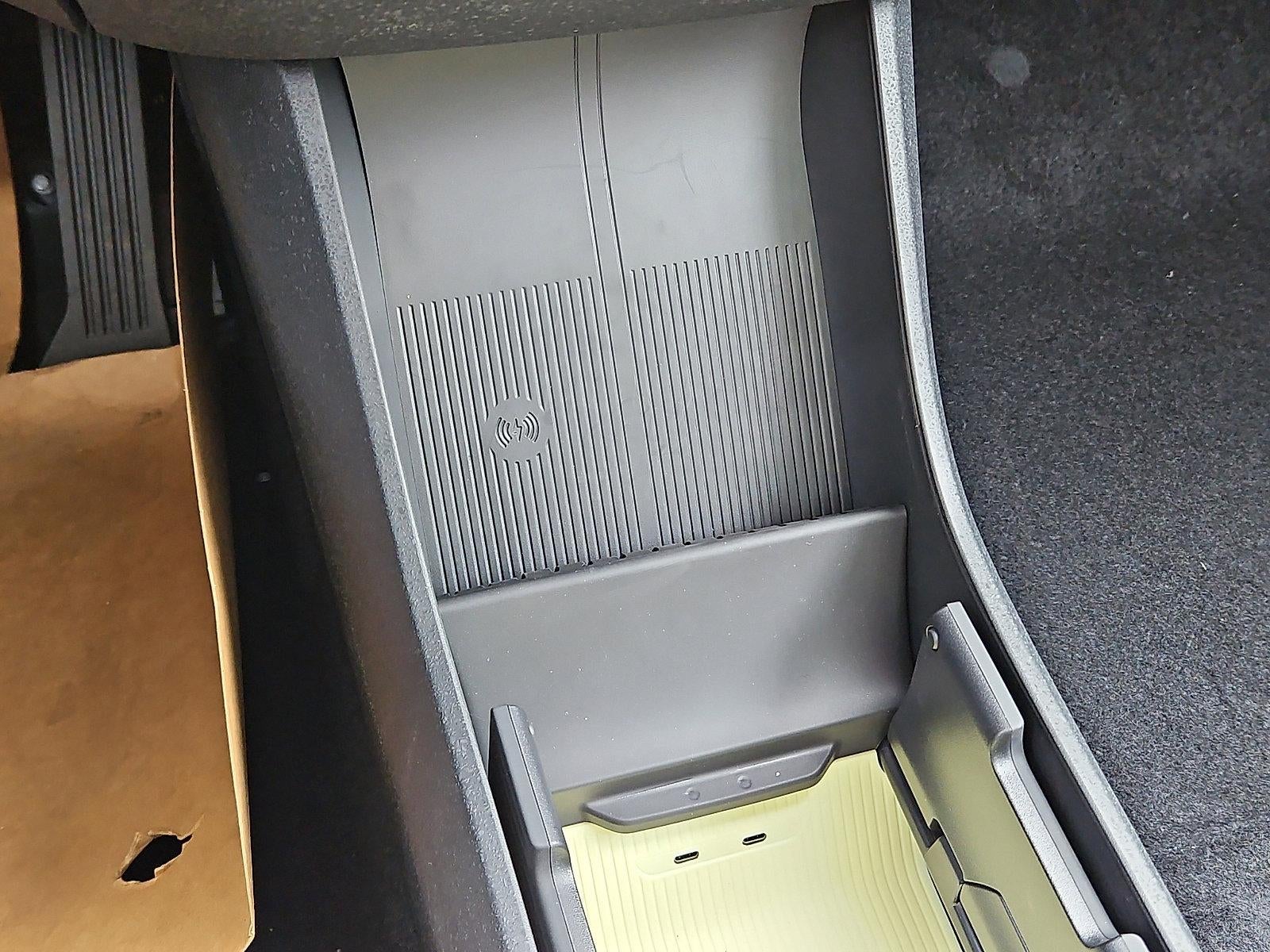 2025 Volvo EX30 Twin Motor AWD Ultra