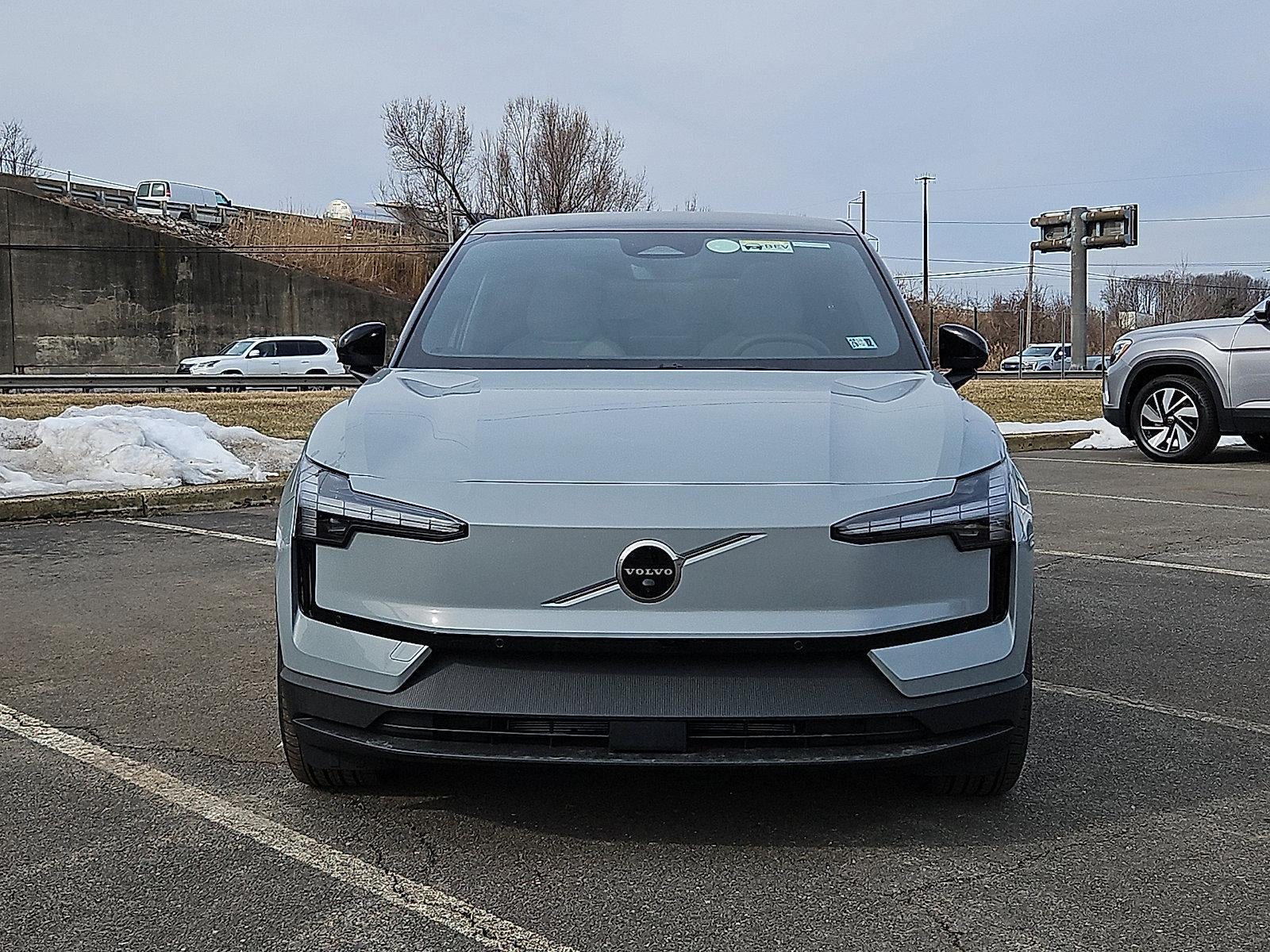 2025 Volvo EX30 Twin Motor AWD Ultra