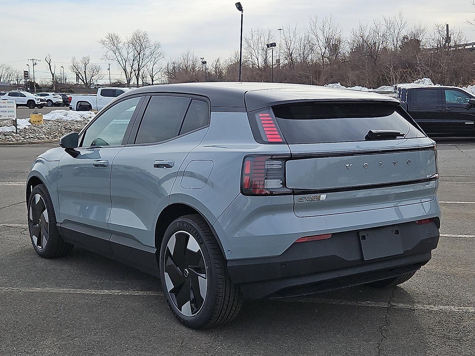 2025 Volvo EX30 Twin Motor AWD Ultra