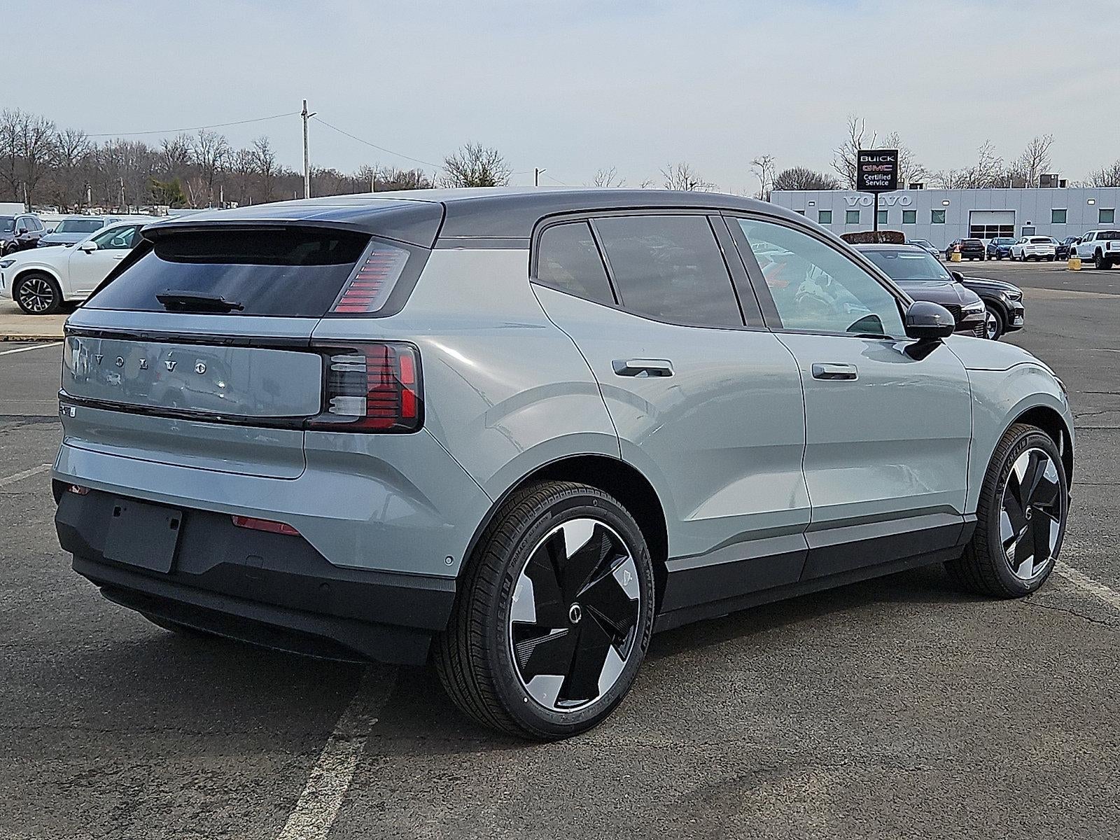 2025 Volvo EX30 Twin Motor AWD Ultra