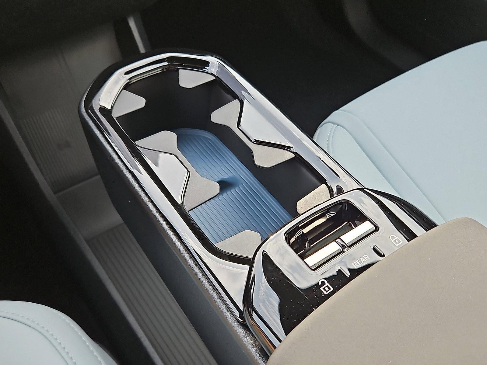 2026 Volvo EX30 Twin Motor AWD Ultra