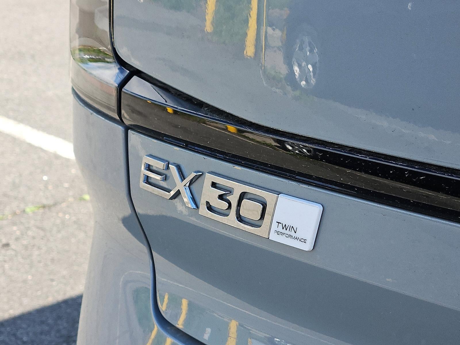 2026 Volvo EX30 Twin Motor AWD Ultra