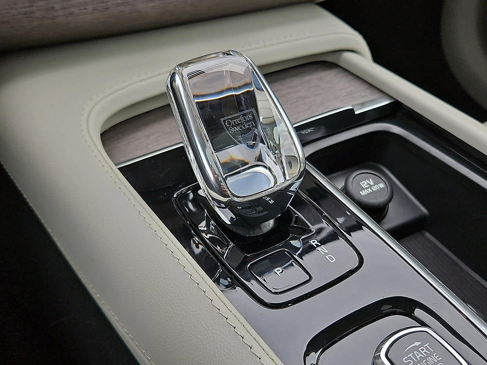 2023 Volvo XC90 Recharge Plug-In Hybrid T8 eAWD PHEV Ultimate 6P