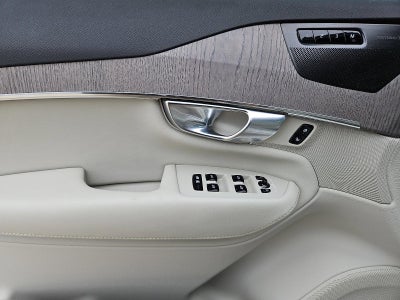 2023 Volvo XC90 Recharge Plug-In Hybrid T8 eAWD PHEV Plus 6P